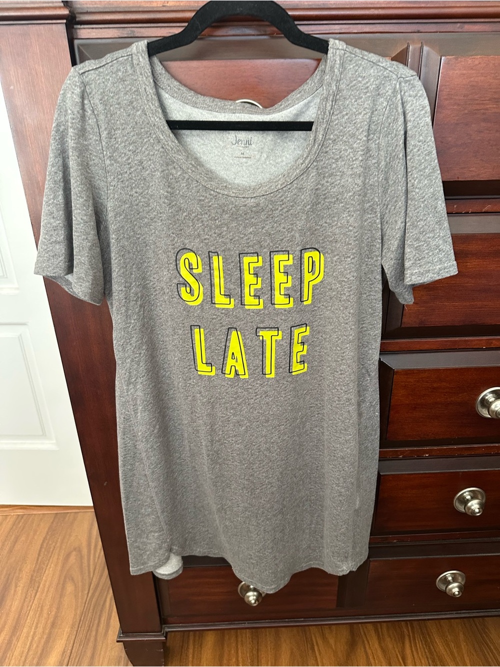 Jenni Gray 'Sleep Late' Graphic Nightgown. Sz Medium